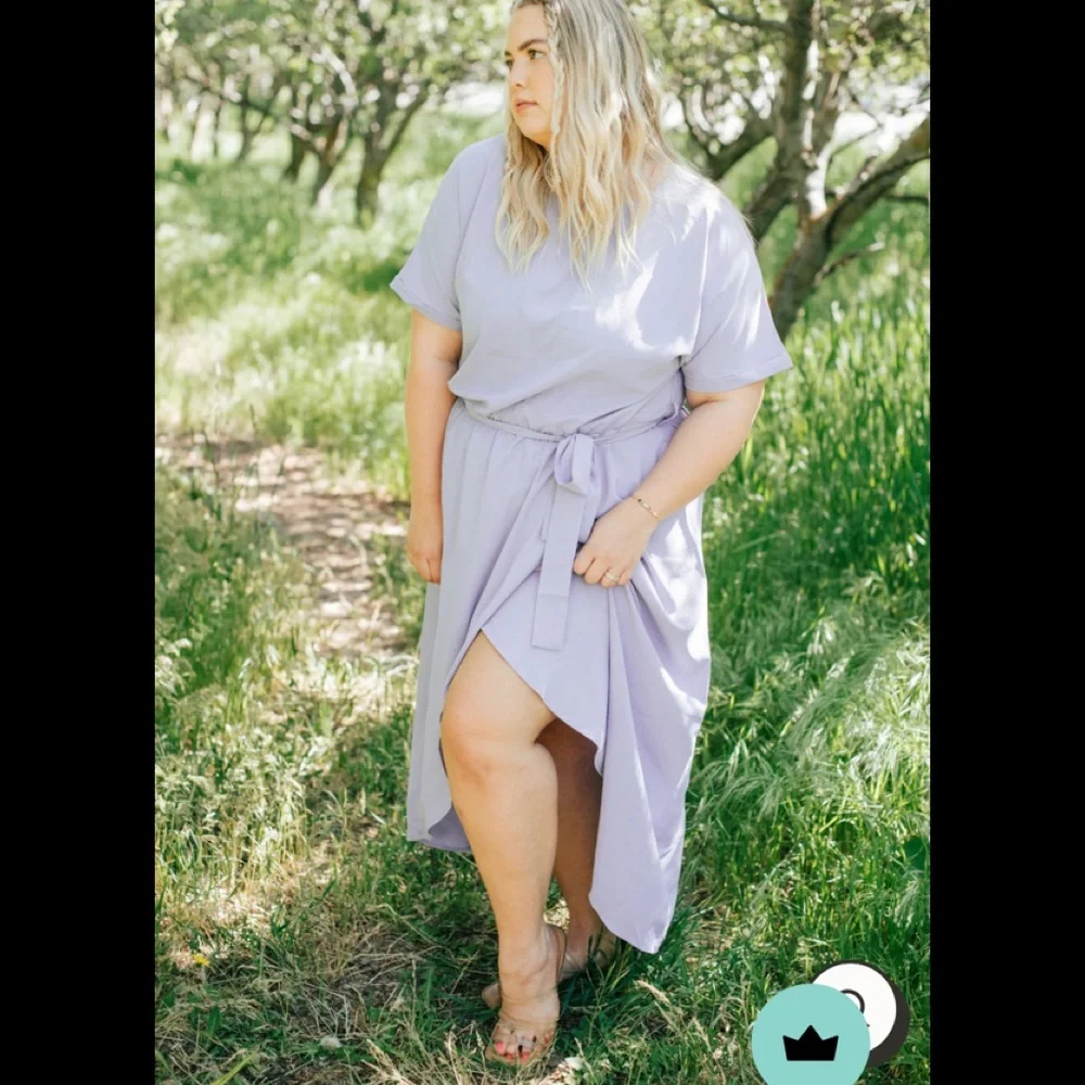 Lavender Midi Dress - Picture 4 of 4